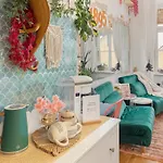 Casa 1895 , Artful In A Historic Townhouse Near The Beer Fountain 아파트