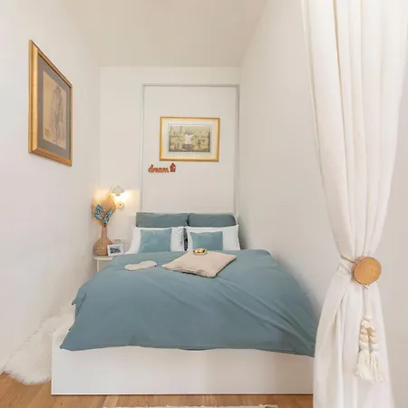 아파트 Casa 1895 , Boutique In A Historic Townhouse Near The Beer Fountain *