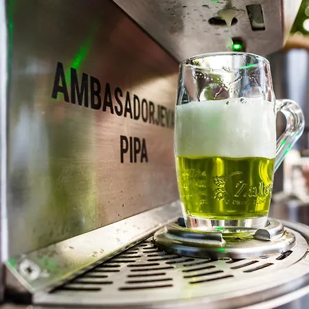 Casa1895, Boutiquestay Oldtown, 2Min Beer Fountain