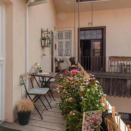 Casa1895, Stylish Old Town Apartment Near Beer Fountain Žalec