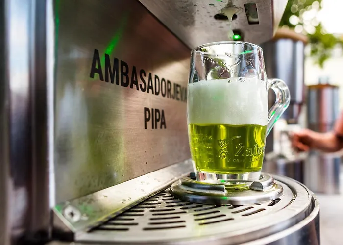 Casa1895, Boutiquestay Oldtown, 2Min Beer Fountain