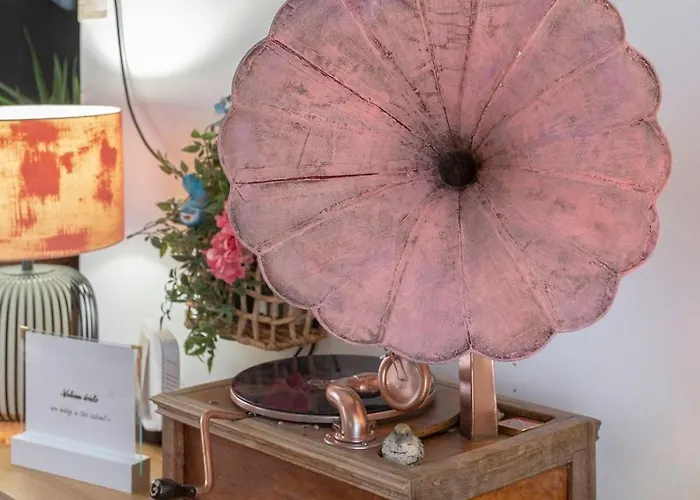 Casa1895, Boutiquestay Oldtown, 2Min Beer Fountain *