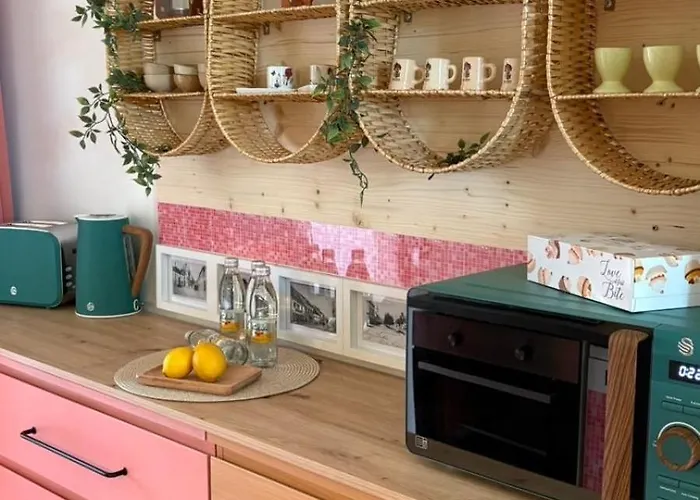 Casa1895, Stylish Old Town Apartment Near Beer Fountain Apartment