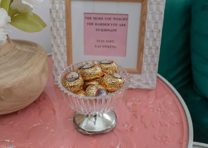 Casa1895, Stylish Old Town Apartment Near Beer Fountain Apartment